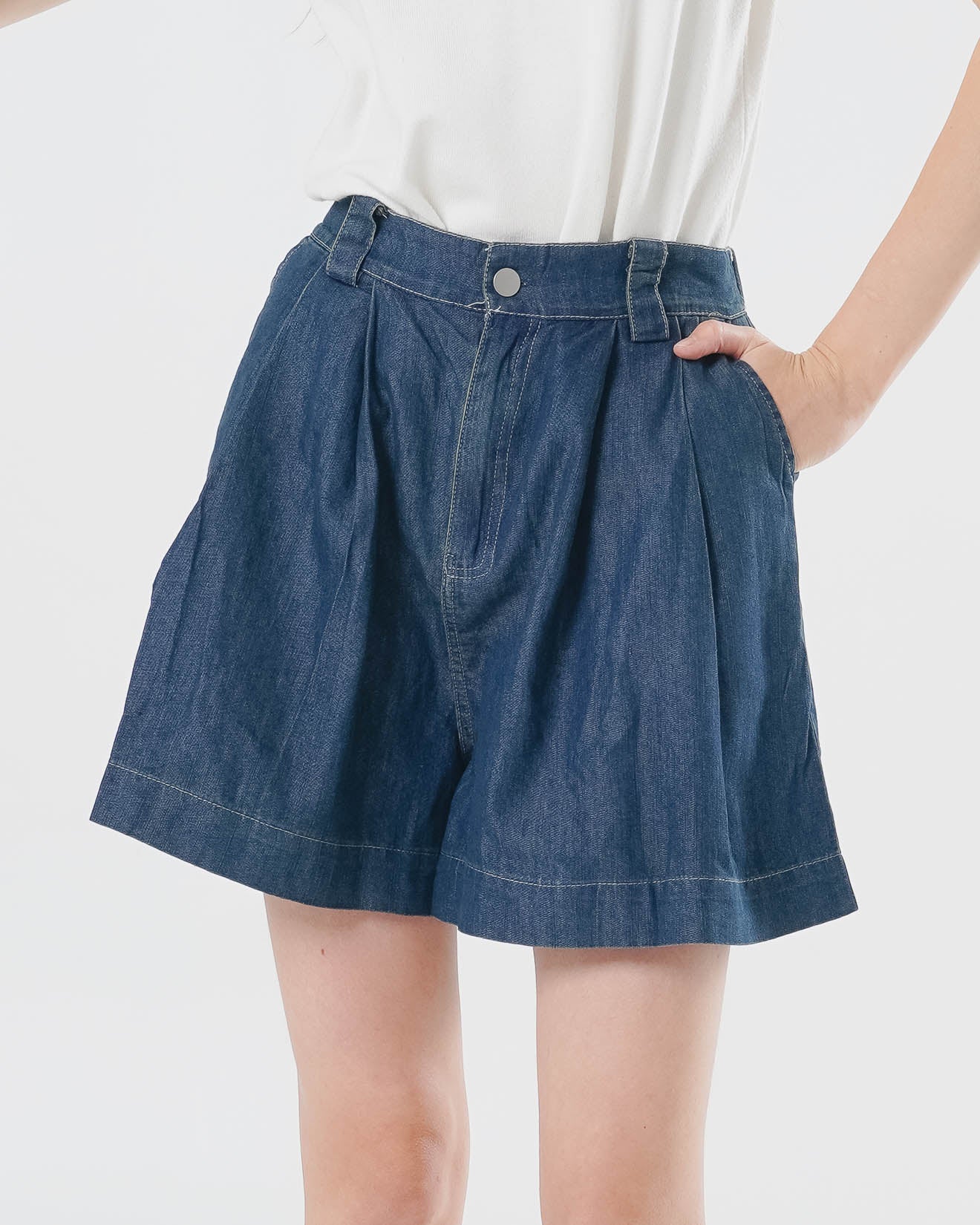 Oliver Denim Short Pants – Celana Pendek Wanita Kekinian