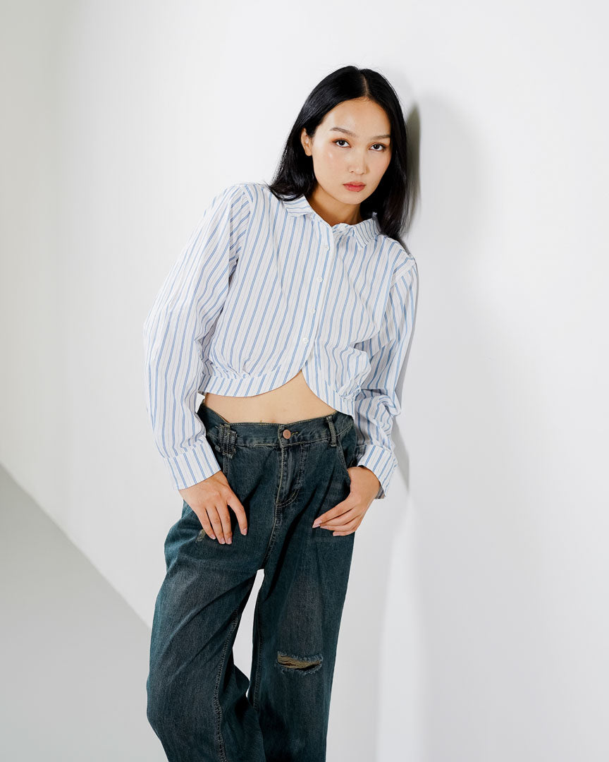 Michelle Striped Crop Blue Shirt – Baju Atasan Kemeja Wanita Casual - 189708