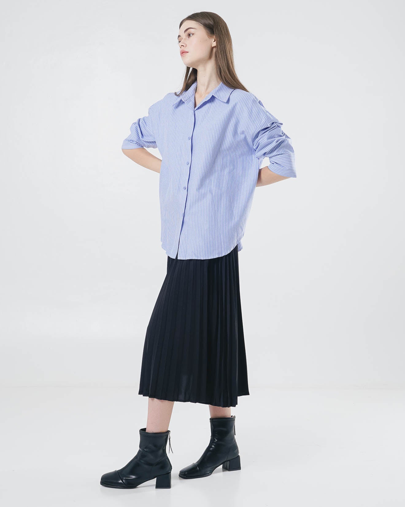 Cara Oversized Striped Blue Shirt – Baju Atasan Kemeja Wanita Lengan Panjang - 189404