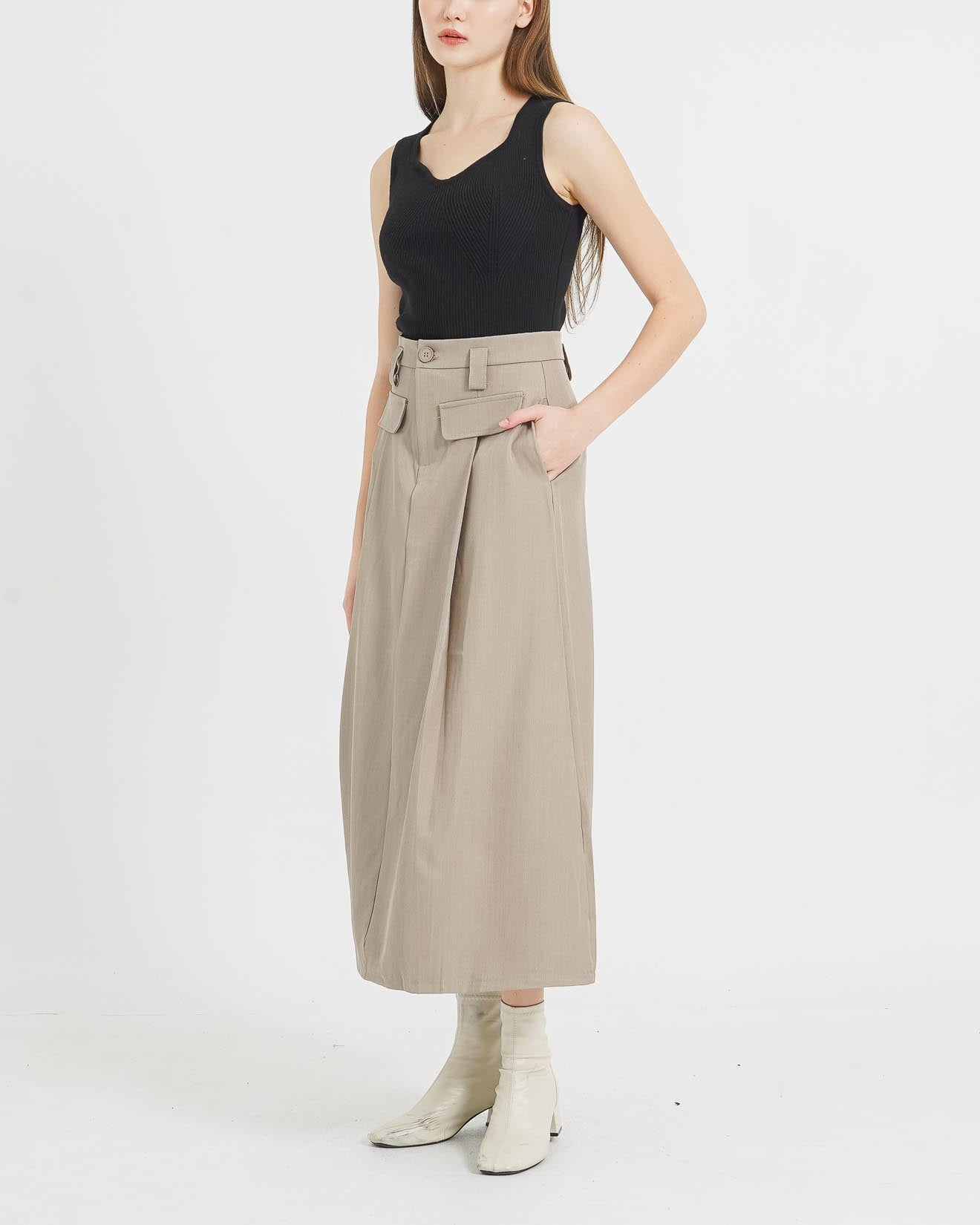 Callie Boxy Ivory Skirt - Rok Wanita - 289516