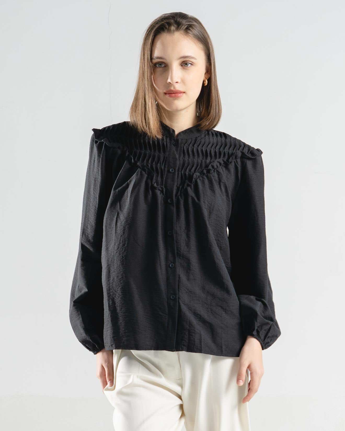 Viena Top Black - Atasan Wanita - 188909