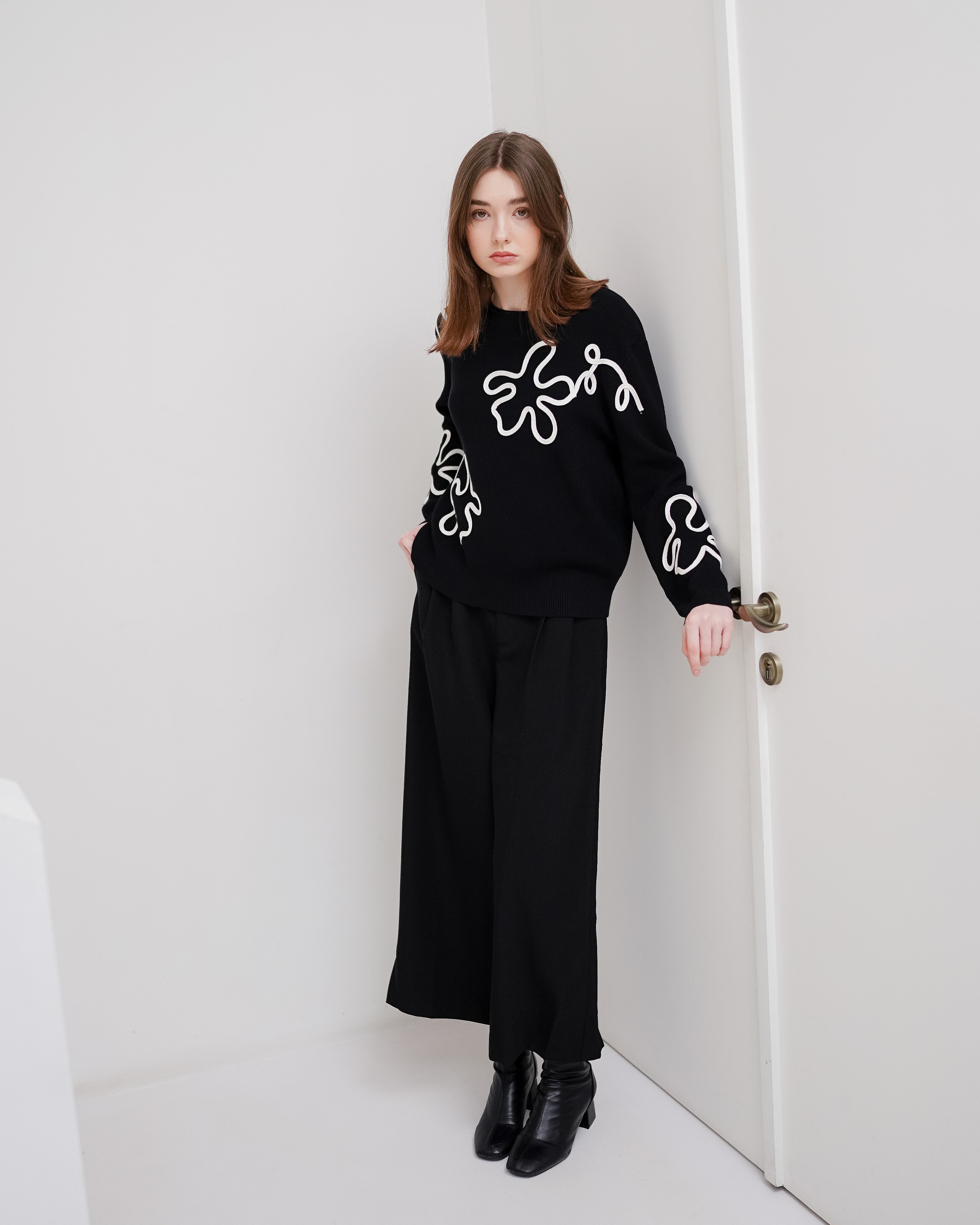 Naura Sweater Black