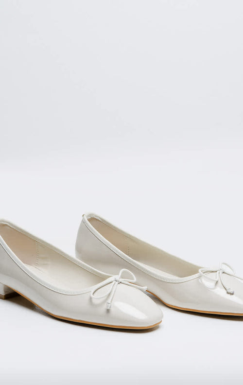 Moira Flats Ivory - Shoes Mewah Wanita – 589002