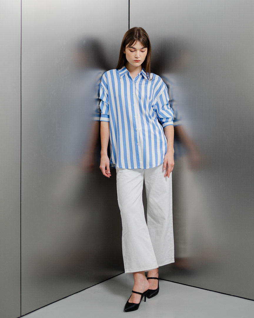 Jaclyn Oversized Striped Blue Shirt – Kemeja Wanita Lengan Panjang - 189430