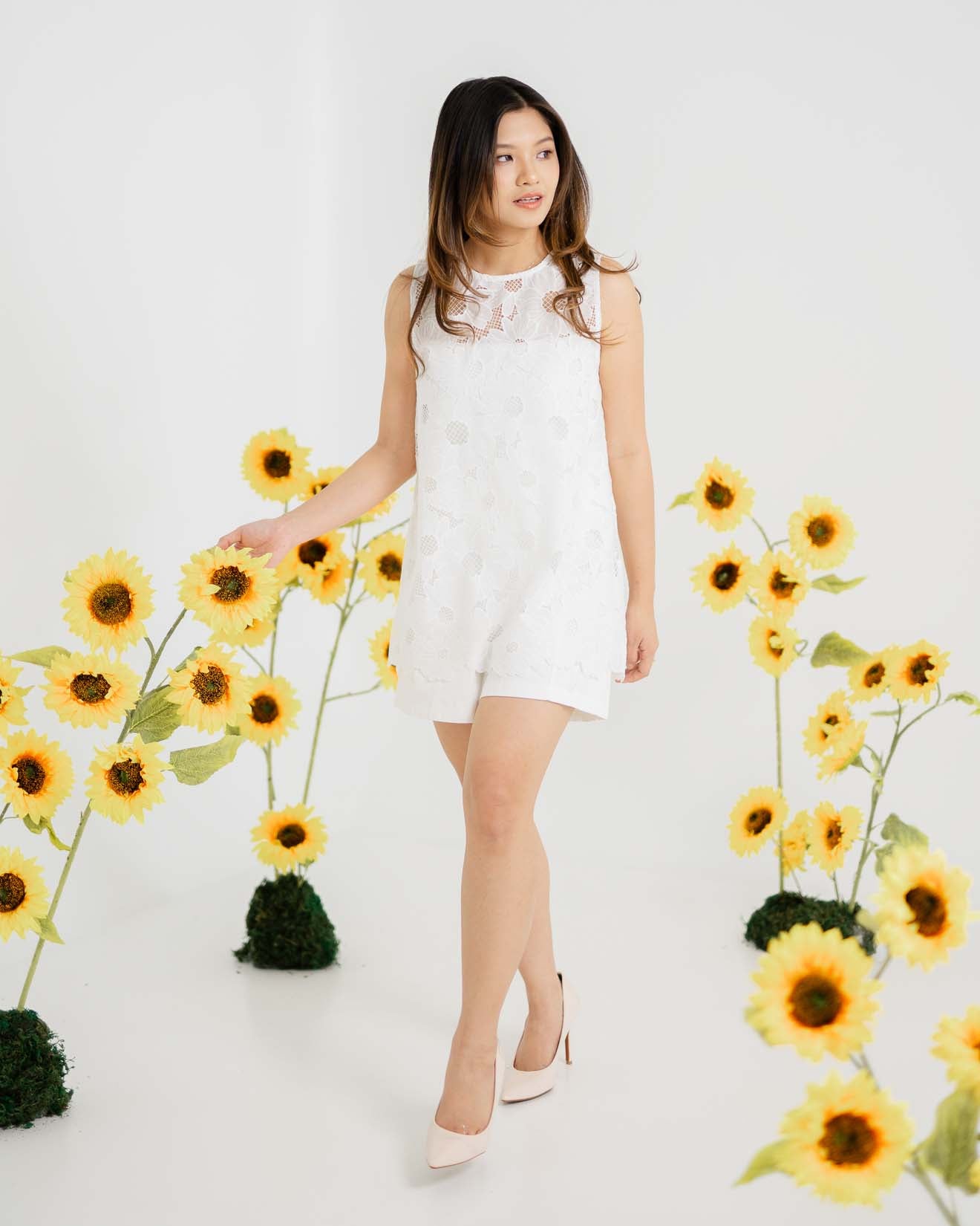 She Blooms - EA Acalia Top White - Atasan Wanita Kekinian -189240