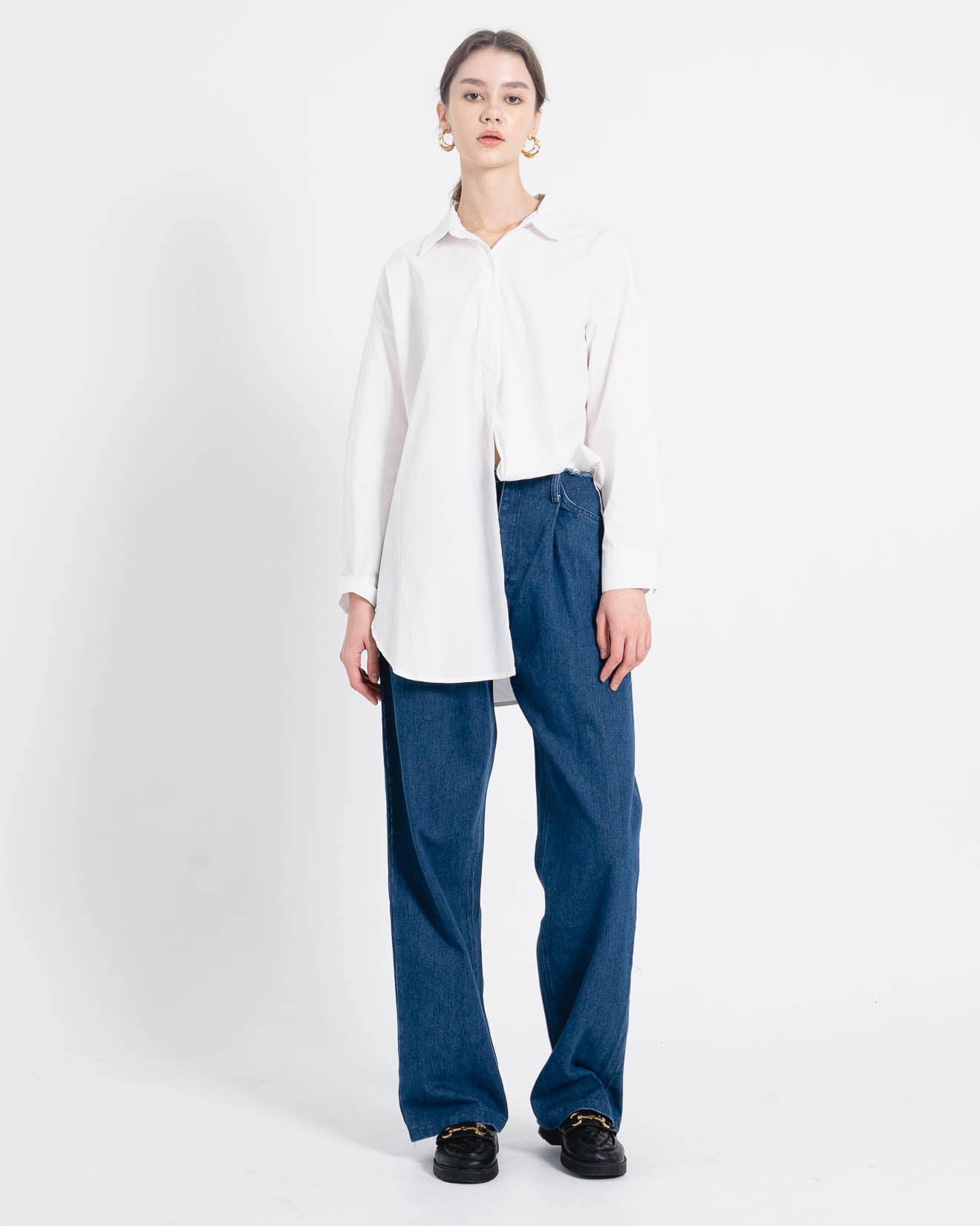 Irish Oversized White Shirt – Kemeja Wanita 187362