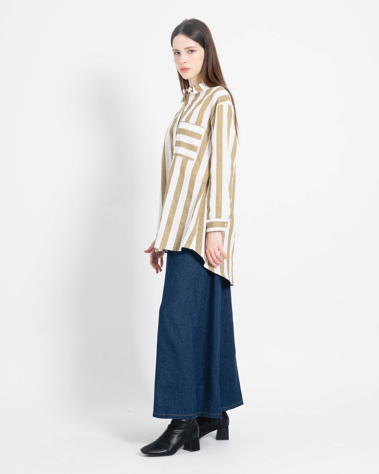 Andine Oversized Big Stripped Navy Shirt – Atasan Lengan Panjang Wanita - 188609