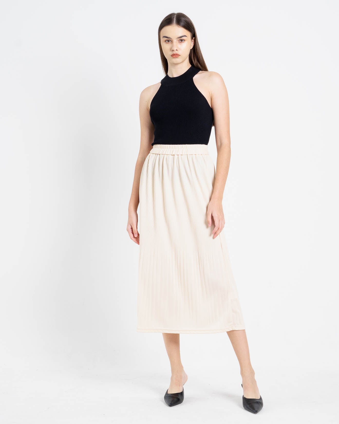 Keyna Pleats Black Skirt – Rok Casual Wanita - 288984