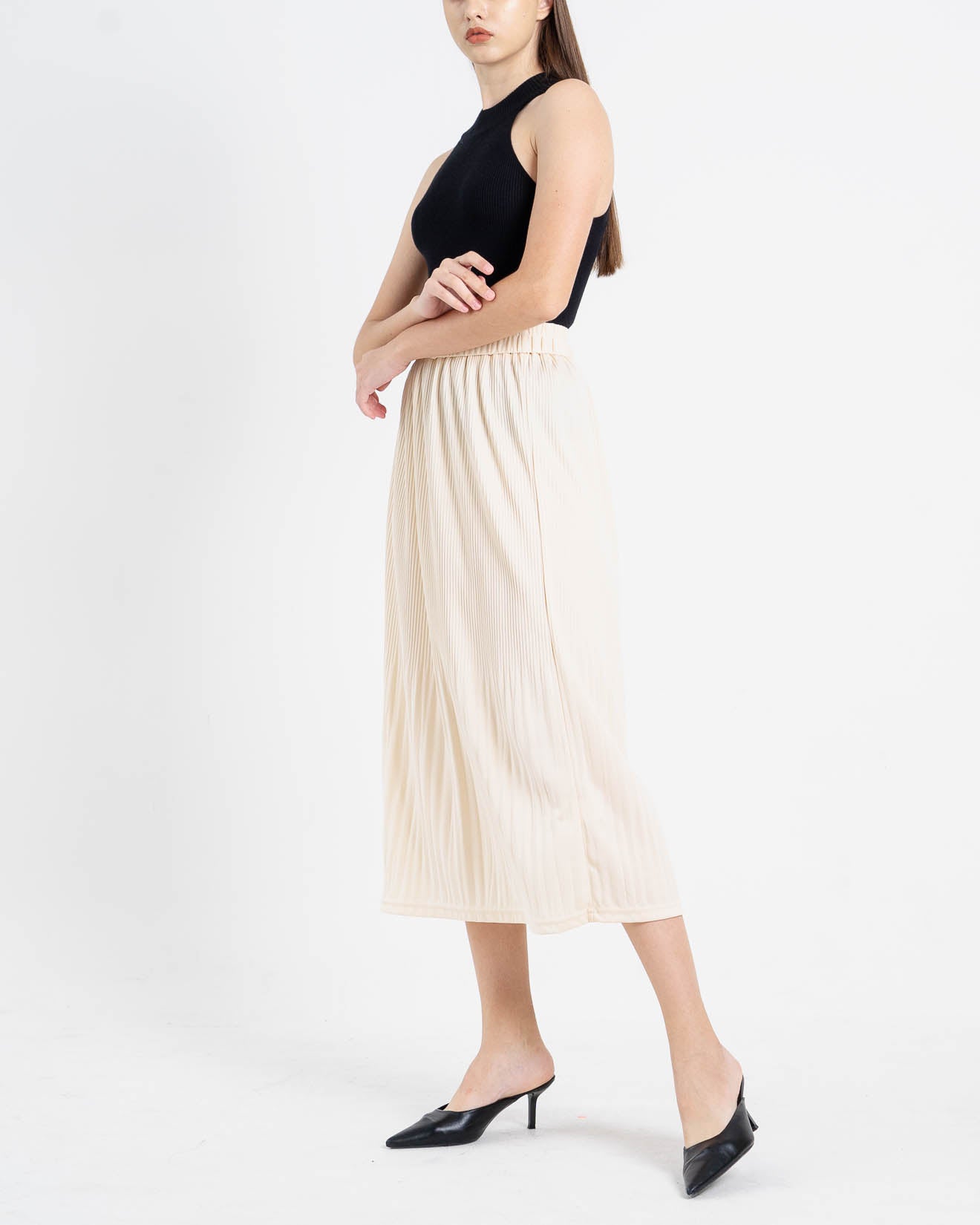 Keyna Pleats Black Skirt – Rok Casual Wanita - 288984