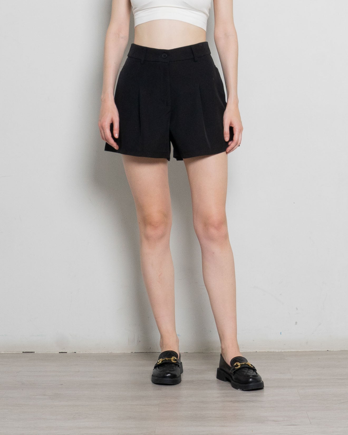 Celia Bermuda Black Shorts – 286908